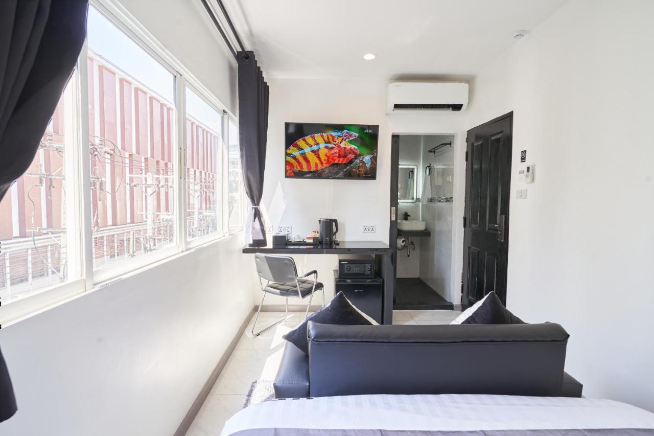 Thonglor Suites Hotel Bangkok Eksteriør bilde