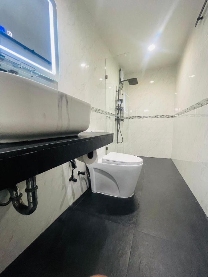 Thonglor Suites Hotel Bangkok Eksteriør bilde