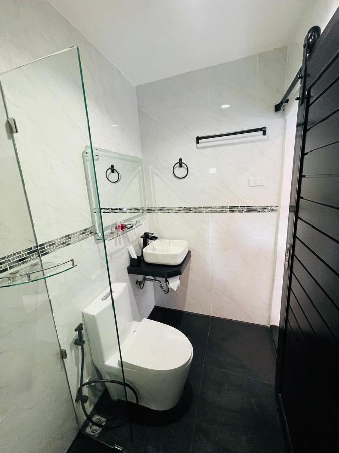 Thonglor Suites Hotel Bangkok Eksteriør bilde