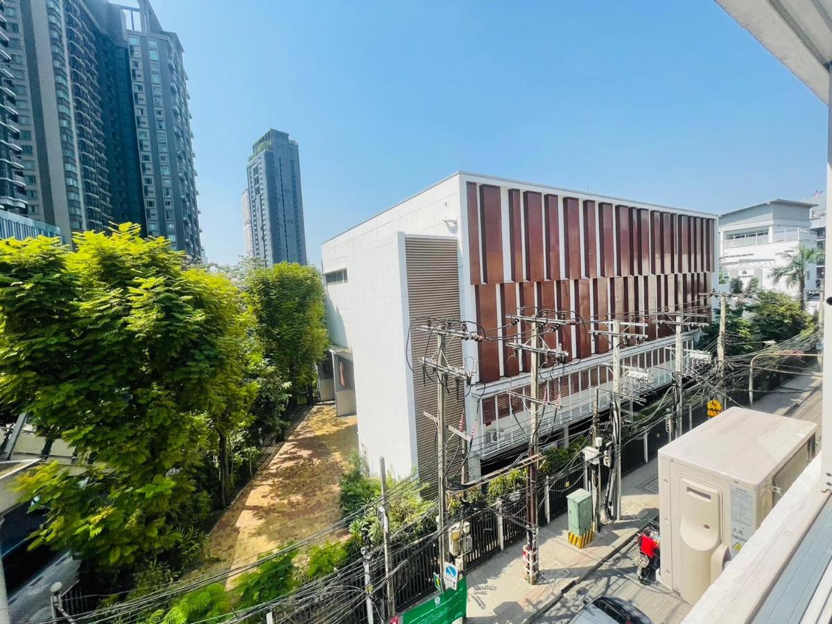Thonglor Suites Hotel Bangkok Eksteriør bilde